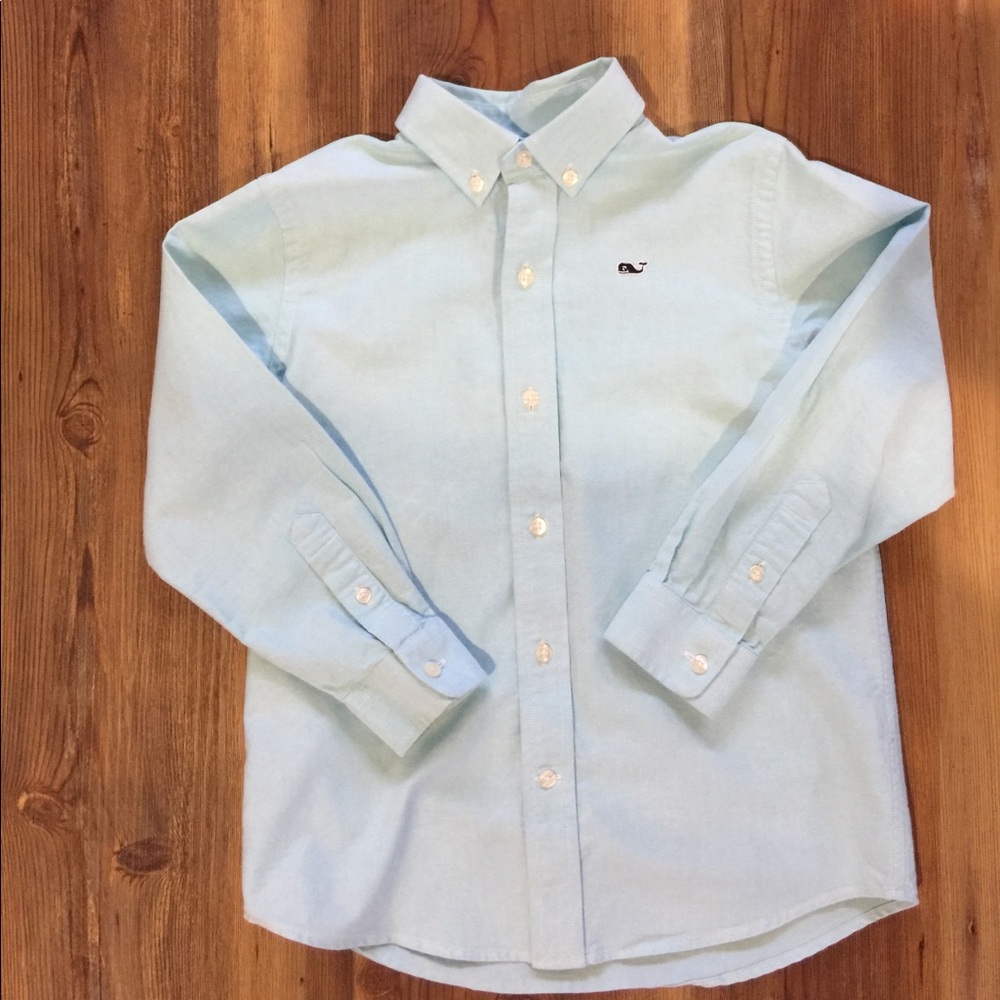 Boy’s size 5 Vineyard Vines shirt.
